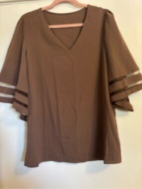 Women's V-Neck Brown Flutter Sleeve Top